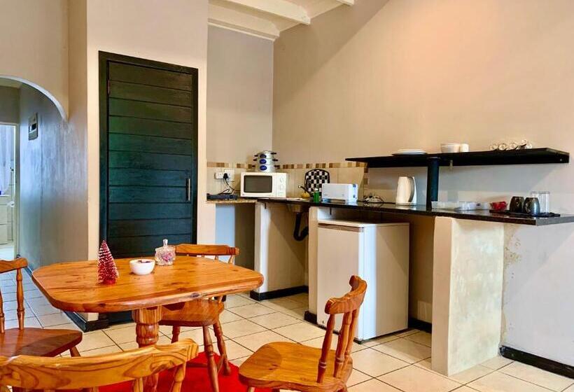 מוטל The Eden Lodge Boksburg