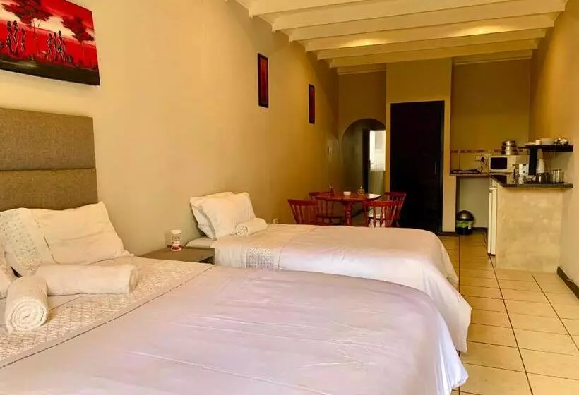 Motelli The Eden Lodge Boksburg