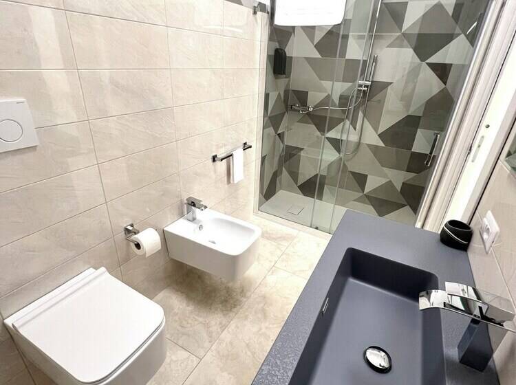 פנסיון Circeo Boutique Rooms