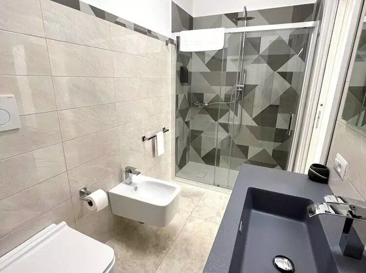پانسیون Circeo Boutique Rooms