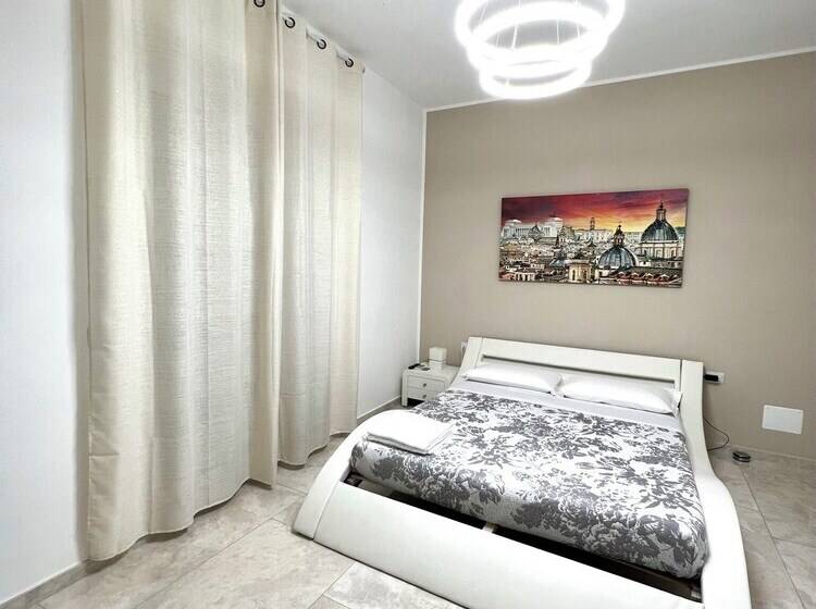 פנסיון Circeo Boutique Rooms