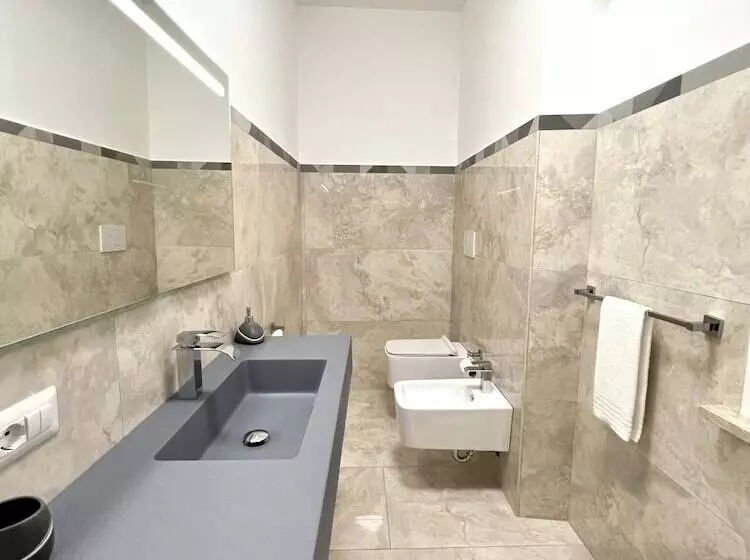 پانسیون Circeo Boutique Rooms