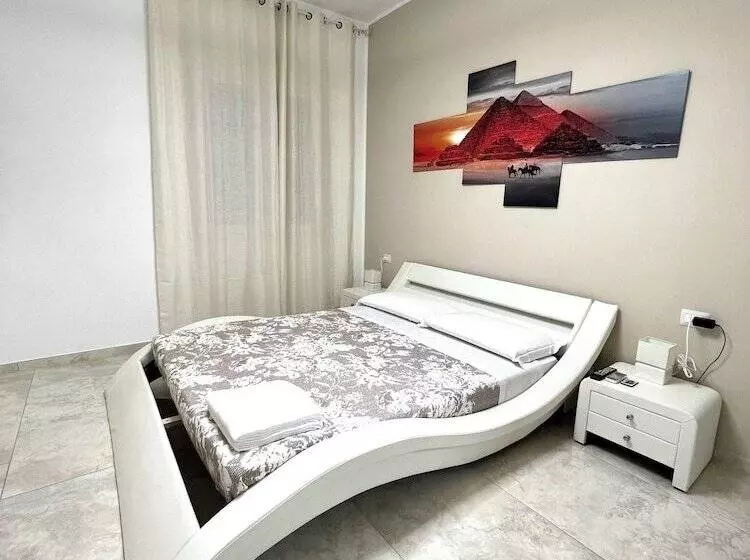 پانسیون Circeo Boutique Rooms
