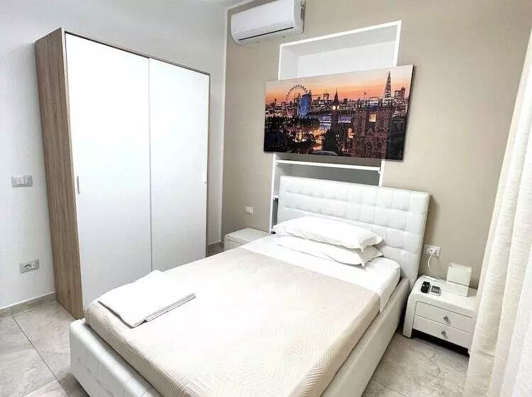 پانسیون Circeo Boutique Rooms