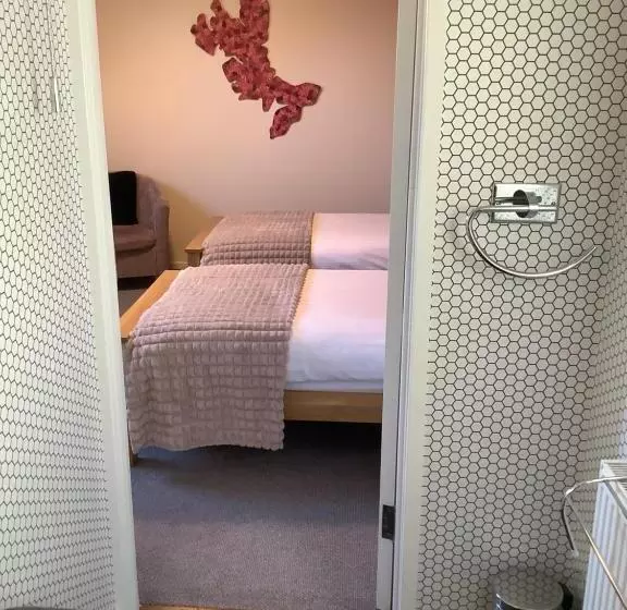 Majatalo Heatherbrae Guest House