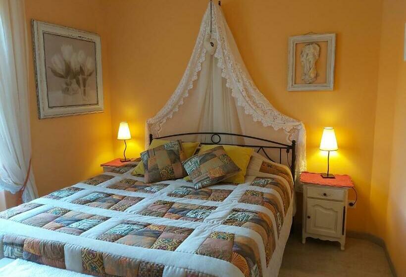 פנסיון Lo Fédou  La Tchabre  Antraigues Sur Volane