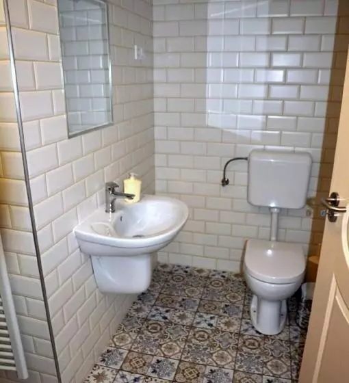 ペンション River Apartment