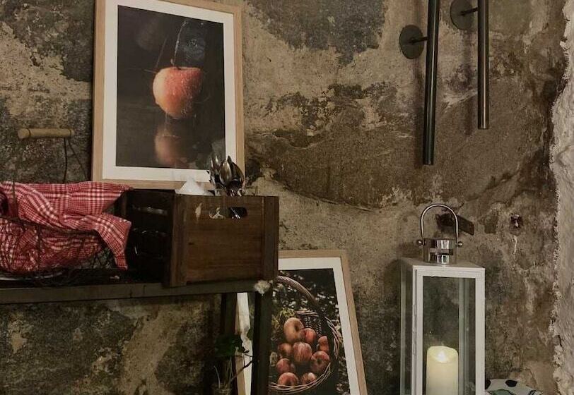 هاستل Lilla Brunn