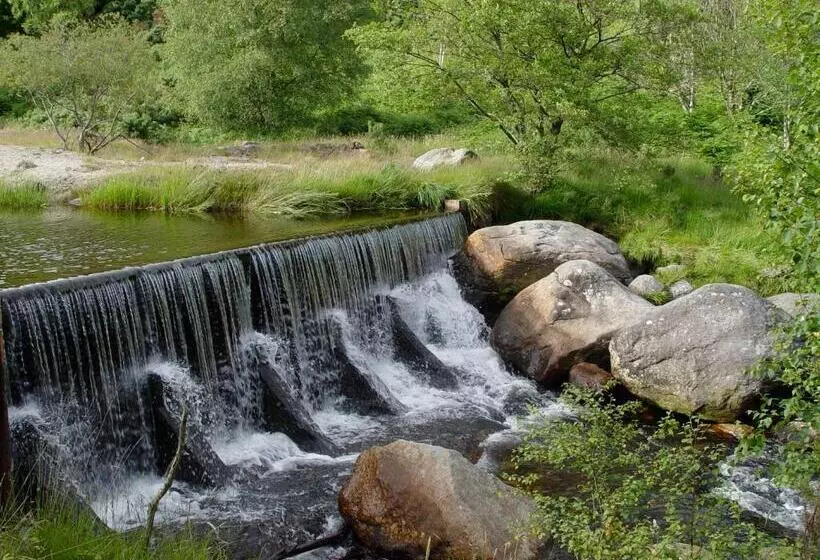 Glendalough International Youth Hostel