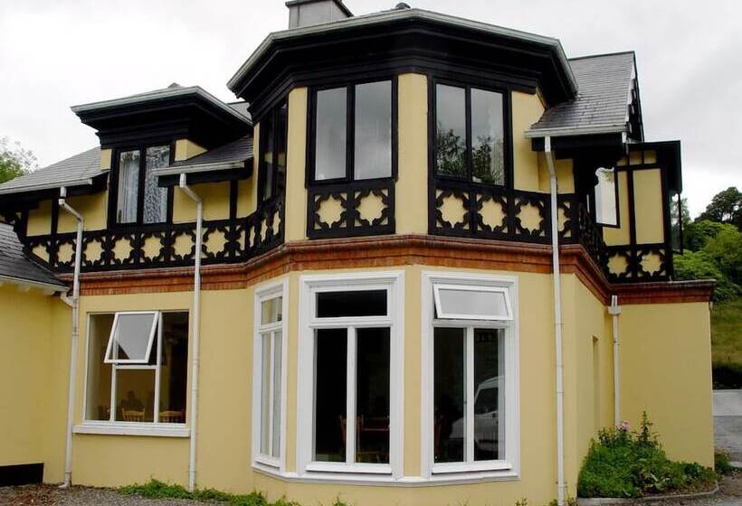 Glendalough International Youth Hostel