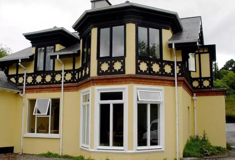 Glendalough International Youth Hostel