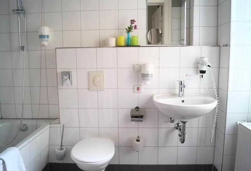 Grand Hostel Berlin Classic