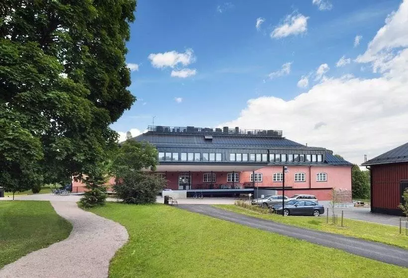 Hotel Hameenkylan Kartano