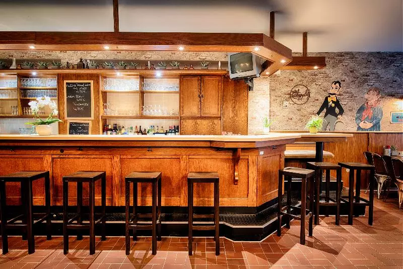 Engelbertz Yggotel Pirol