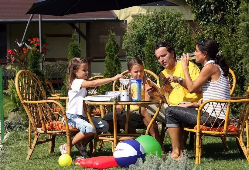 هتل Pri Ancki B&b Ljubljana Suburbs