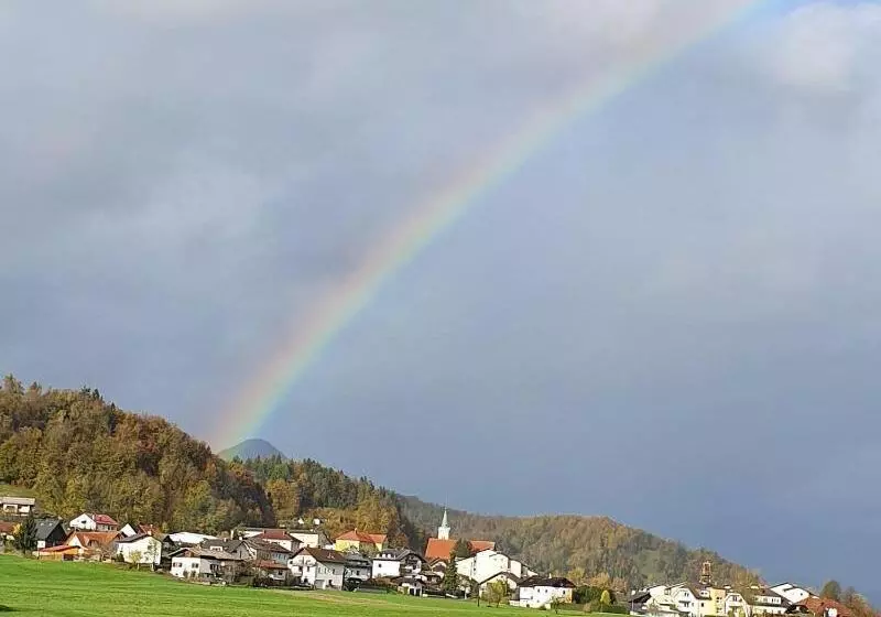 هتل Pri Ancki B&b Ljubljana Suburbs