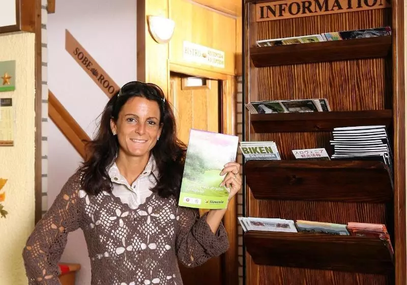 هتل Pri Ancki B&b Ljubljana Suburbs