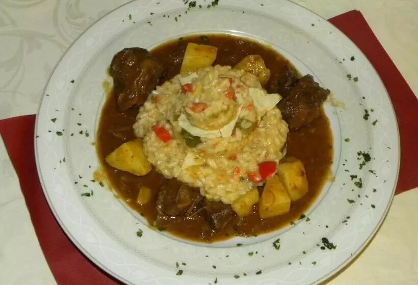 Отель Sant Ilario