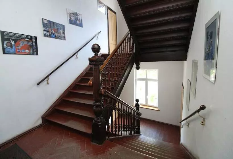 Space Hotel Im Campus Der Jvp Schule