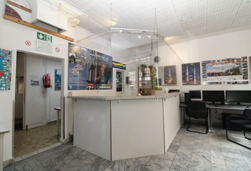 Space Hotel Im Campus Der Jvp Schule