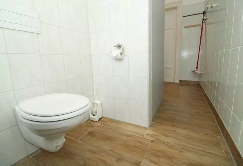 Space Hotel Im Campus Der Jvp Schule