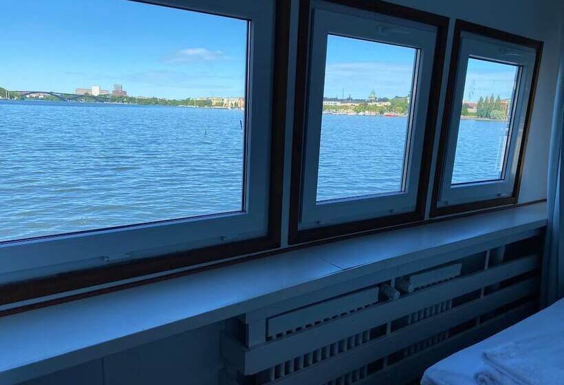 Rygerfjord Hotel & Hostel