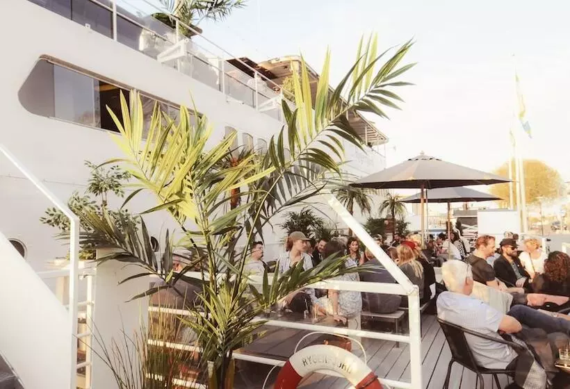 Rygerfjord Hotel & Hostel