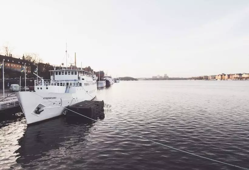 Rygerfjord Hotel & Hostel
