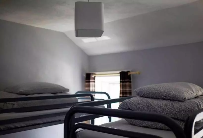 호텔 The Woodquay Hostel