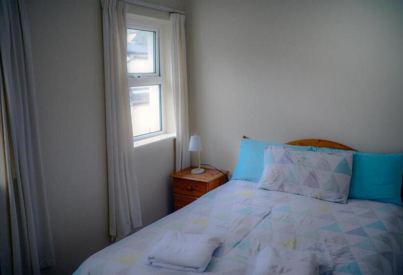 酒店 The Woodquay Hostel