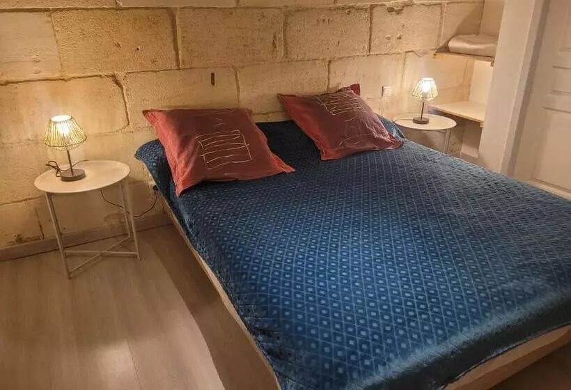 Aamiaismajoitus (B&B) Chez Jeanfi