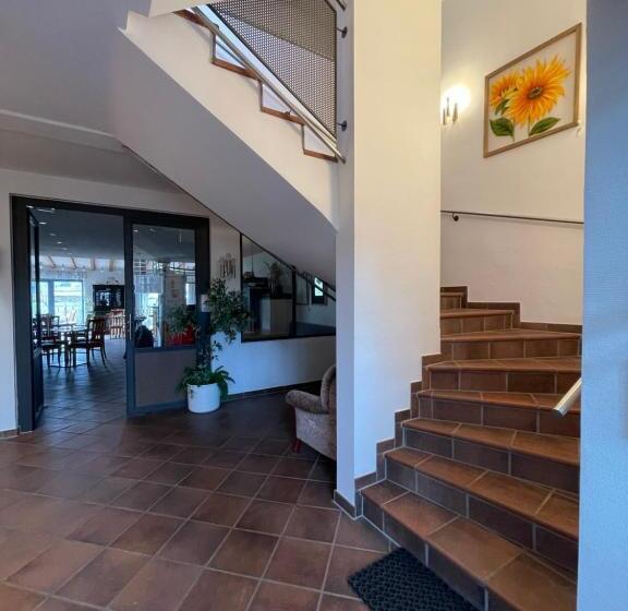 ホテル Rügenschmiede Vis A Vis Hiddensee