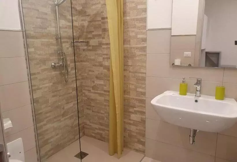 Majatalo Sea Beach Home