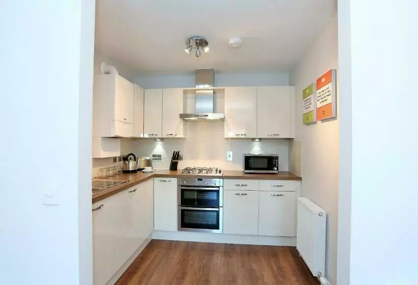Town And Country Birchlee Road Apartments