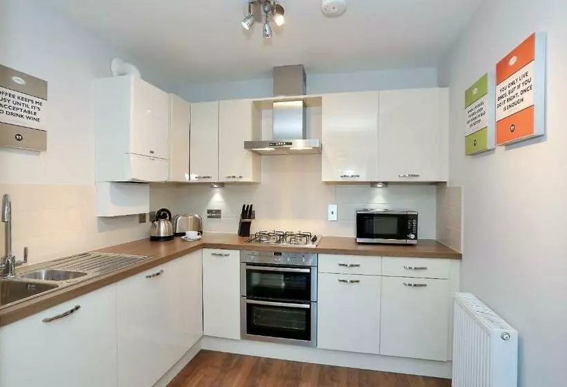 Town And Country Birchlee Road Apartments
