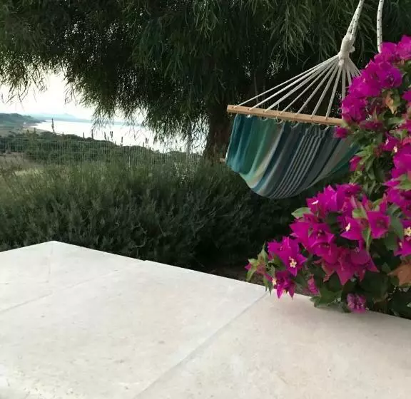 تختخواب و صبحانه Casa Pineta