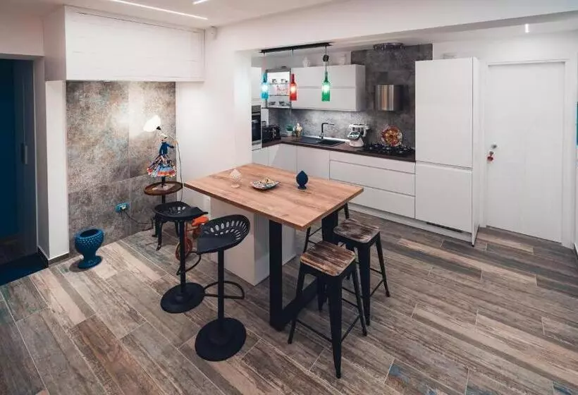 Aamiaismajoitus (B&B) Macchia Mediterranea