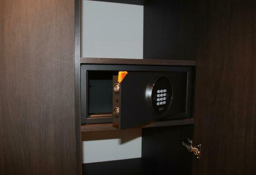 Hotel Lh Boardinghouse Gmbh   Wi Dahaam