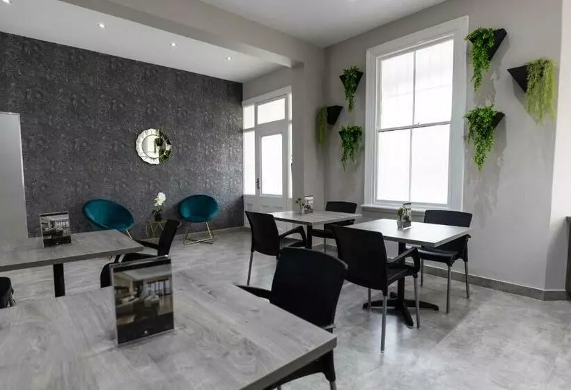 هتل Luxe Suites Boutique
