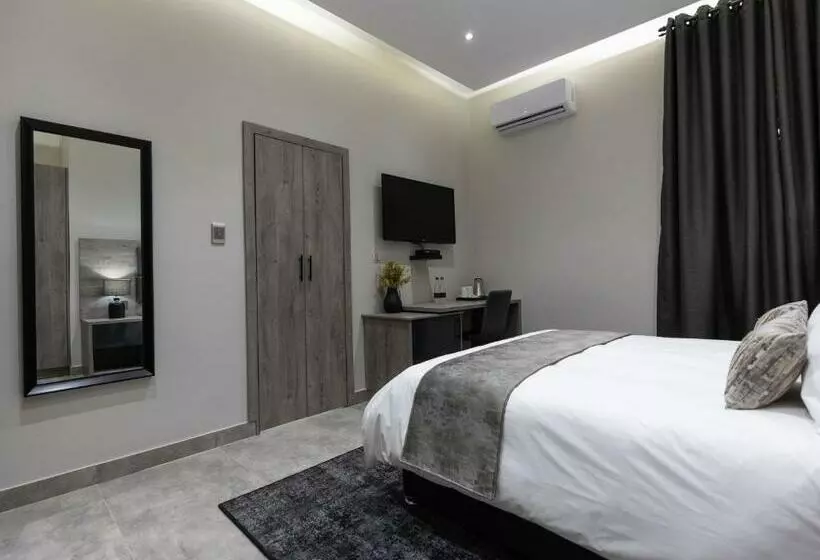 هتل Luxe Suites Boutique