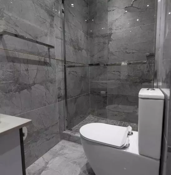 هتل Luxe Suites Boutique