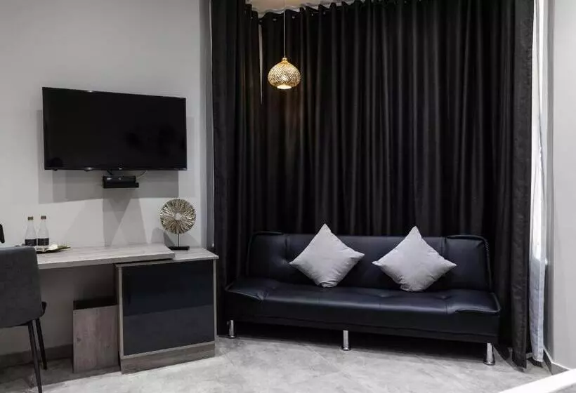 هتل Luxe Suites Boutique