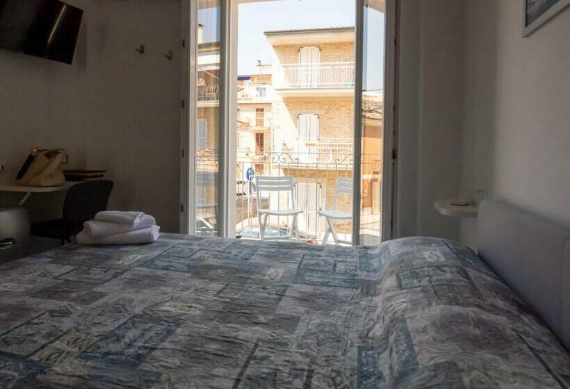بنسيون Camere Casa Azzurra