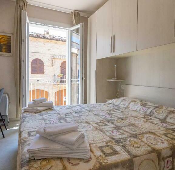 بنسيون Camere Casa Azzurra