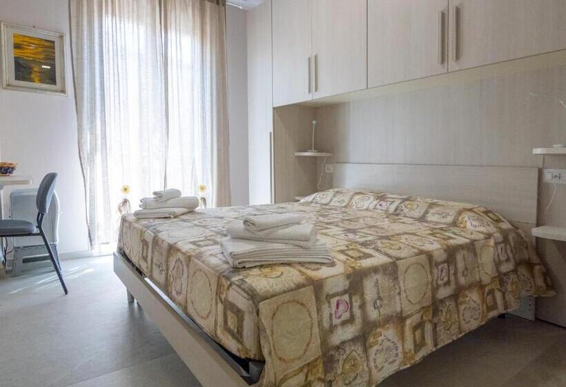 بنسيون Camere Casa Azzurra