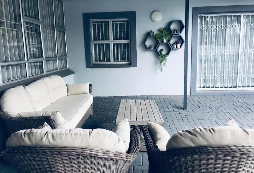 The Madam Herself B&b