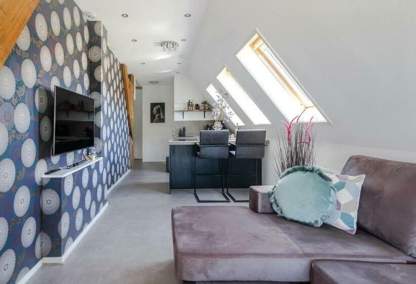 Bed and Breakfast 99 Lifestyle Suite