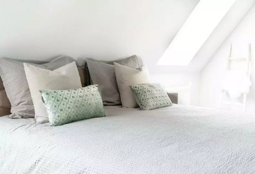 Aamiaismajoitus (B&B) 99 Lifestyle Suite