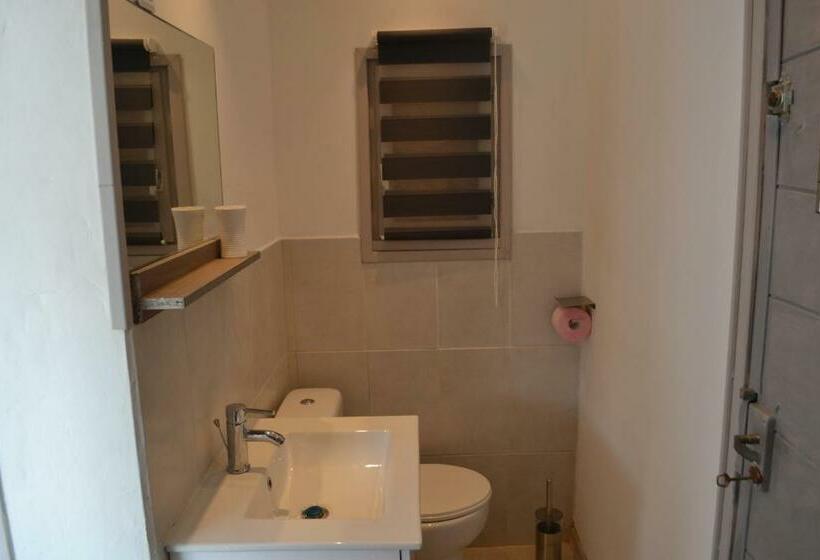 Bed and Breakfast Chambre D Hotes La Dragonne