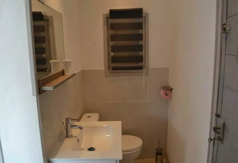 Aamiaismajoitus (B&B) Chambre D Hotes La Dragonne